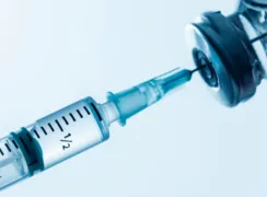Imagem ilustrativa da imagem Primeira vacina contra o câncer de pele é testada no Reino Unido